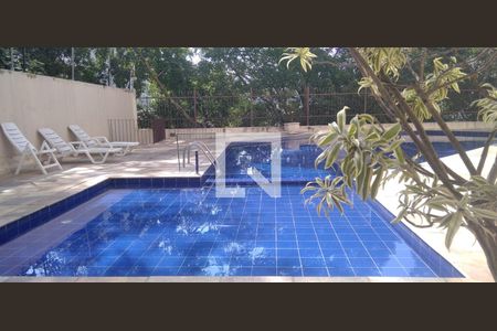 Apartamento à venda com 75m², 2 quartos e 2 vagasÁrea comum - Piscina