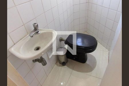 Apartamento à venda com 75m², 2 quartos e 2 vagasBanheiro Social