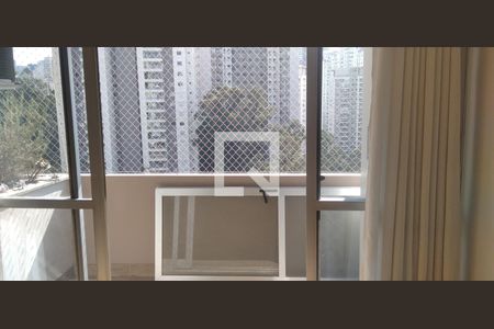 Apartamento à venda com 75m², 2 quartos e 2 vagasVaranda da Sala