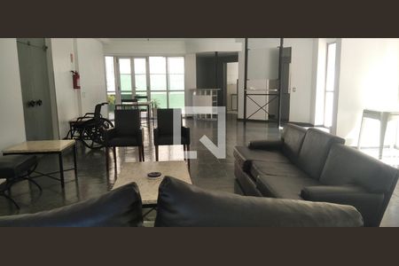 Apartamento à venda com 75m², 2 quartos e 2 vagasÁrea comum - Salão de festas