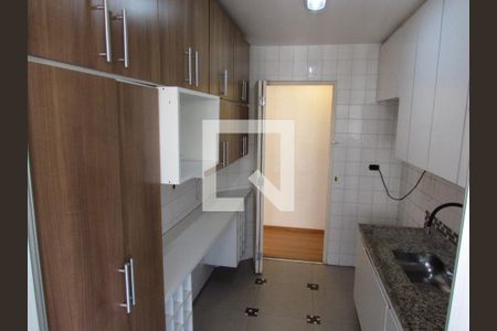 Apartamento à venda com 75m², 2 quartos e 2 vagasCozinha