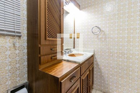 Apartamento à venda com 130m², 3 quartos e 1 vagaBanheiro Social