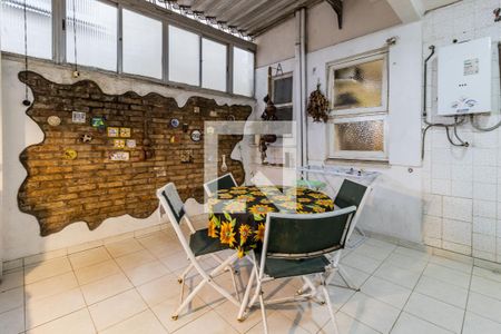 Apartamento à venda com 130m², 3 quartos e 1 vagaQuintal