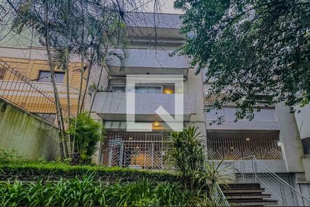 Apartamento à venda com 130m², 3 quartos e 1 vagaFachada