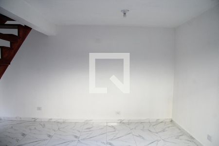 Sala e Cozinha integrada  de casa para alugar com 2 quartos, 80m² em Parque Continental I, Guarulhos