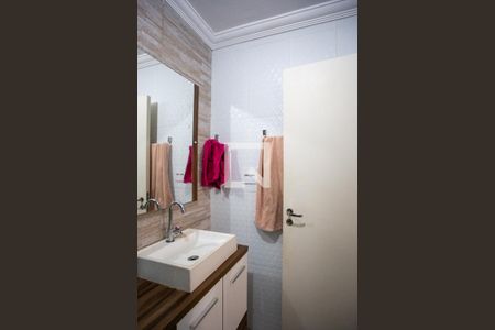 Apartamento à venda com 78m², 3 quartos e 1 vaga Apartamento à venda com 78m², 3 quartos e 1 vagaBanheiro