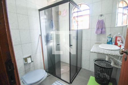 Casa à venda com 258m², 4 quartos e 4 vagasBanheiro