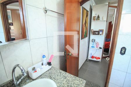 Casa à venda com 258m², 4 quartos e 4 vagasBanheiro