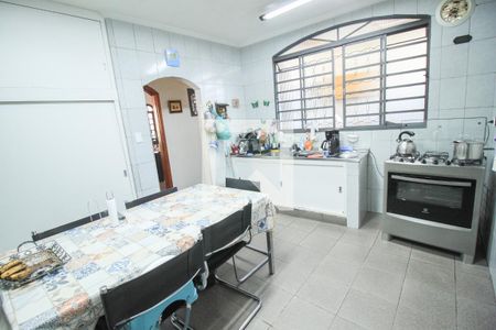 Casa à venda com 258m², 4 quartos e 4 vagasCozinha