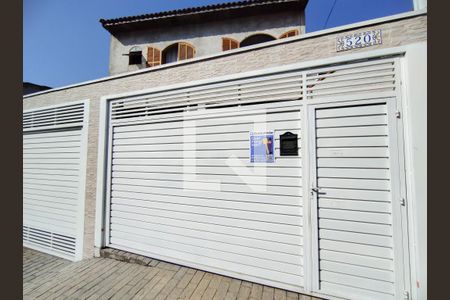 Casa à venda com 258m², 4 quartos e 4 vagasFachada