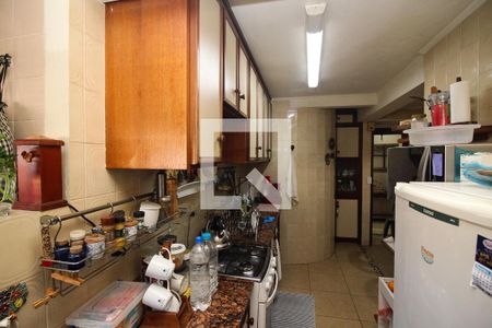 Apartamento à venda com 330m², 4 quartos e 2 vagasCozinha