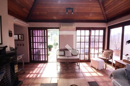 Apartamento à venda com 330m², 4 quartos e 2 vagasSala de TV