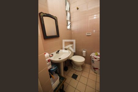 Apartamento à venda com 330m², 4 quartos e 2 vagasBanheiro de serviço