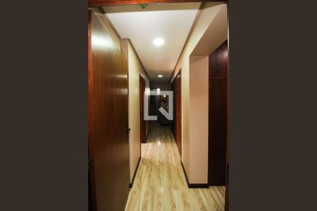 Apartamento à venda com 330m², 4 quartos e 2 vagasCorredor