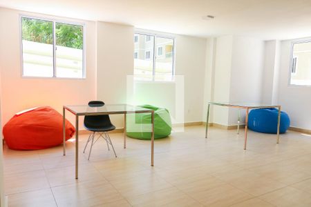 Apartamento para alugar com 48m², 2 quartos e 1 vagaÁrea comum - Sala de Estudo