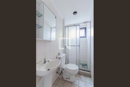 Banheiro de kitnet/studio para alugar com 1 quarto, 27m² em Vila São José (ipiranga), São Paulo