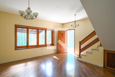 Sala de casa para alugar com 3 quartos, 100m² em Jardim Previdencia, São Paulo