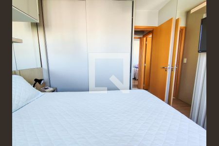 Apartamento à venda com 177m², 4 quartos e 3 vagas Apartamento à venda com 177m², 4 quartos e 3 vagasQuarto 4