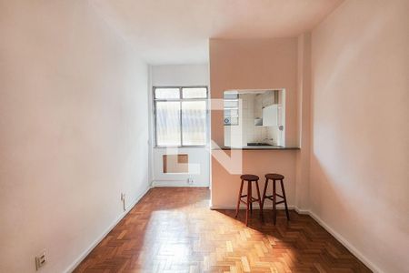 Apartamento à venda com 24m², 1 quarto e sem vaga Apartamento à venda com 24m², 1 quarto e sem vagaSala/Quarto