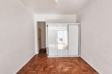 Apartamento à venda com 24m², 1 quarto e sem vaga Apartamento à venda com 24m², 1 quarto e sem vagaSala/Quarto