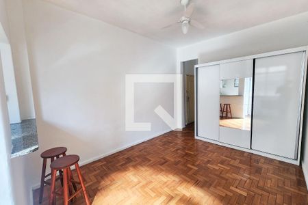 Apartamento à venda com 24m², 1 quarto e sem vaga Apartamento à venda com 24m², 1 quarto e sem vagaSala/Quarto