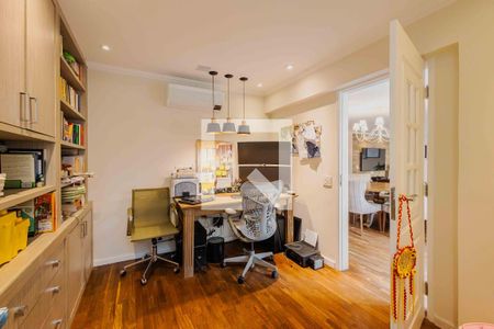 Escritório de apartamento para alugar com 4 quartos, 214m² em Jardim Paulista, São Paulo