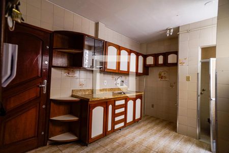 Apartamento à venda com 90m², 3 quartos e sem vagaCozinha 