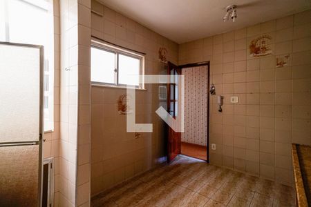 Apartamento à venda com 90m², 3 quartos e sem vagaCozinha 