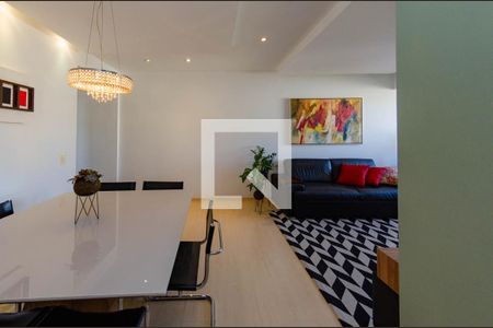 Sala de apartamento à venda com 3 quartos, 105m² em Nova Suíssa, Belo Horizonte