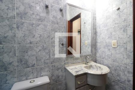 Casa à venda com 148m², 3 quartos e 2 vagasBanheiro