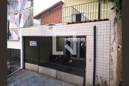 Casa à venda com 148m², 3 quartos e 2 vagasFachada
