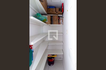 Apartamento para alugar com 45m², 2 quartos e sem vagaDespensa