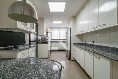 Apartamento à venda com 284m², 4 quartos e 4 vagasCozinha