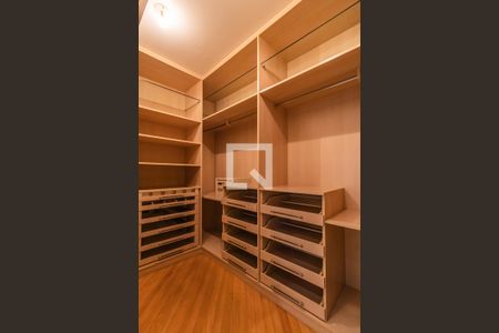 Apartamento à venda com 284m², 4 quartos e 4 vagasSuíte 2