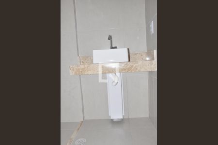 Studio à venda com 25m², 1 quarto e sem vaga Studio à venda com 25m², 1 quarto e sem vagaBanheiro Social