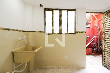 Casa à venda com 40m², 1 quarto e sem vagaÁrea de Serviço