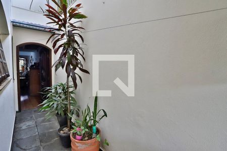 Casa para alugar com 180m², 4 quartos e 1 vagaEntrada