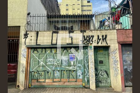 Casa para alugar com 180m², 4 quartos e 1 vagaFachada