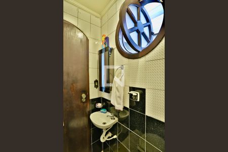 Casa para alugar com 180m², 4 quartos e 1 vagaBanheiro de serviço