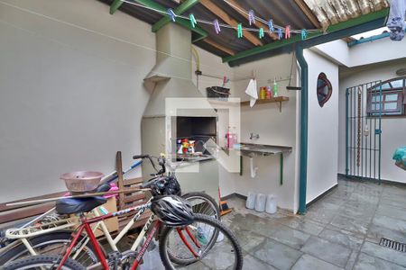 Casa para alugar com 180m², 4 quartos e 1 vagaChurrasqueira