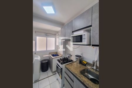 Cozinha e Área de Serviço de apartamento à venda com 2 quartos, 54m² em Jardim Olavo Bilac, São Bernardo do Campo