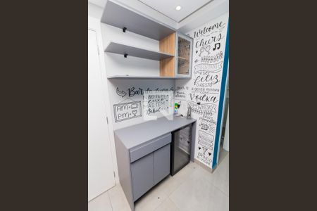 Apartamento à venda com 44m², 2 quartos e 1 vaga Apartamento à venda com 44m², 2 quartos e 1 vagaCorredor