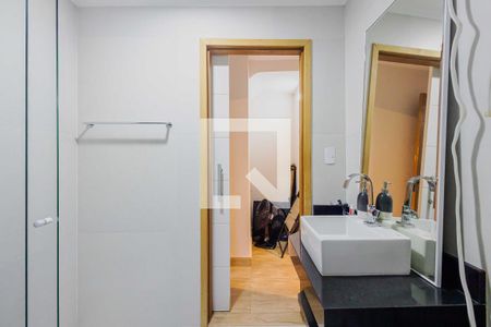 Casa à venda com 126m², 3 quartos e 1 vagaBanheiro da Suíte