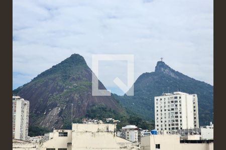 Apartamento para alugar com 164m², 2 quartos e 3 vagasVista