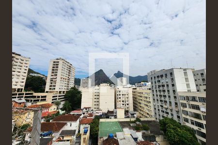 Apartamento para alugar com 164m², 2 quartos e 3 vagasVista