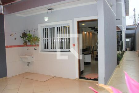 Casa para alugar com 239m², 3 quartos e 4 vagasLavanderia