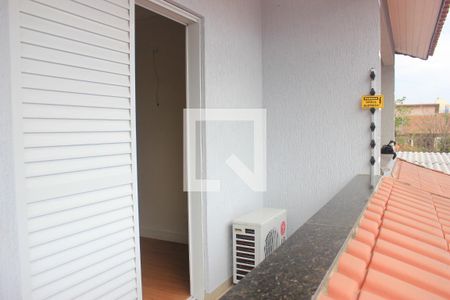 Casa para alugar com 239m², 3 quartos e 4 vagasVaranda da suíte