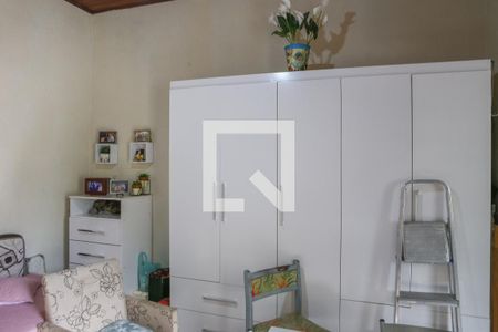 Casa à venda com 150m², 1 quarto e sem vaga Casa à venda com 150m², 1 quarto e sem vagaSala/Quarto