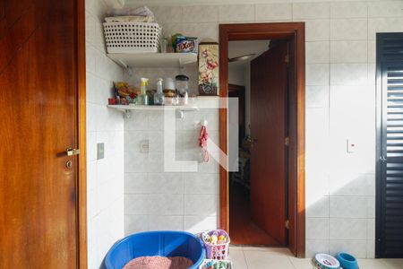 Apartamento à venda com 122m², 3 quartos e 2 vagasÁrea de Serviço 