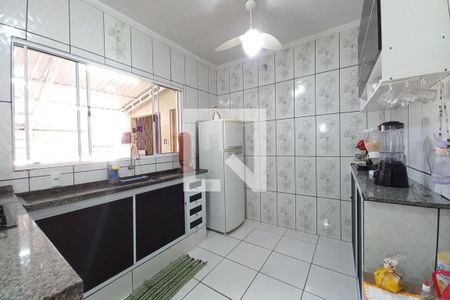 Casa à venda com 303m², 3 quartos e 5 vagasCozinha 